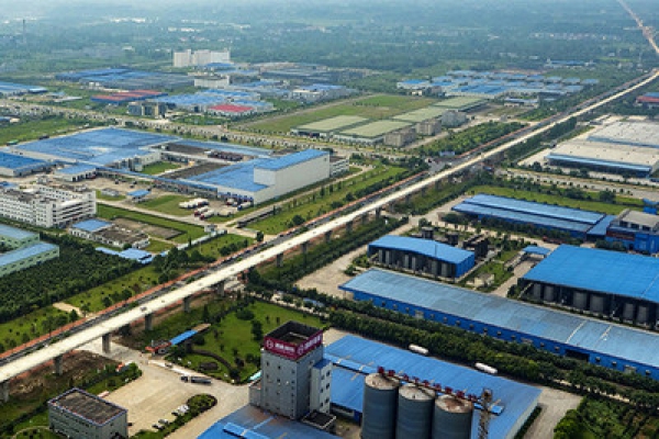 《麗水市彩鋼房（棚）色彩改造指導意見》討論會順利召開